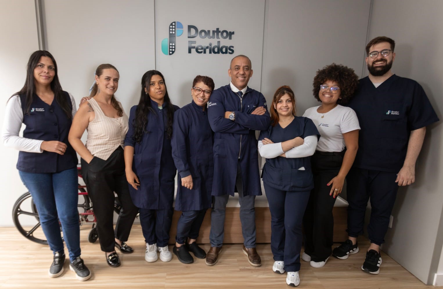 Equipe Doutor Feridas especializada em cicatrização de feridas